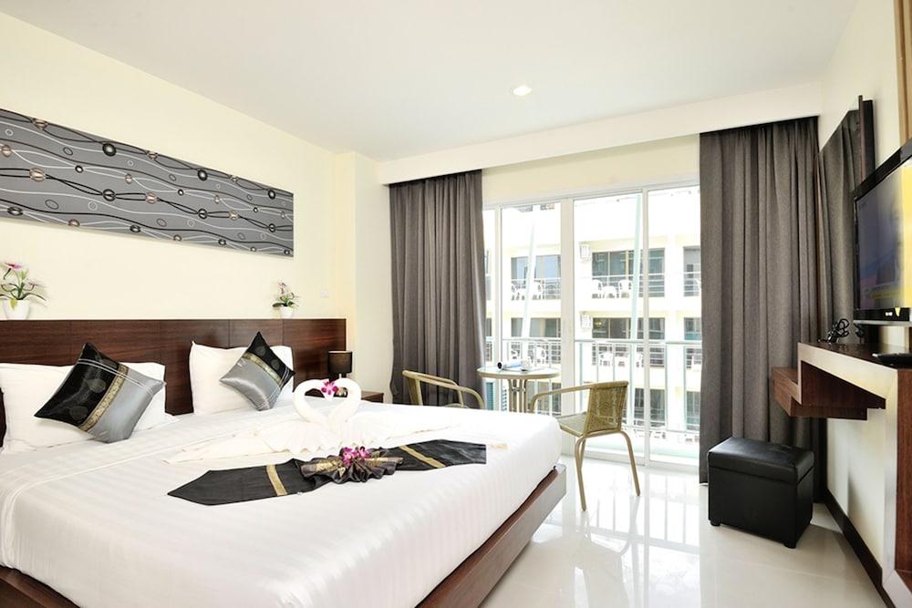 Patong Pimrada Hotel מראה חיצוני תמונה