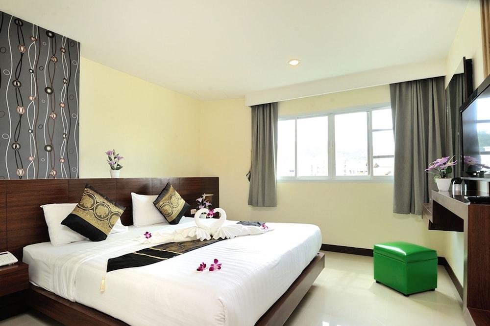 Patong Pimrada Hotel מראה חיצוני תמונה