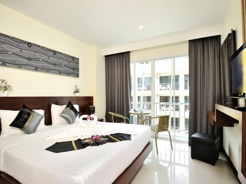 Patong Pimrada Hotel מראה חיצוני תמונה
