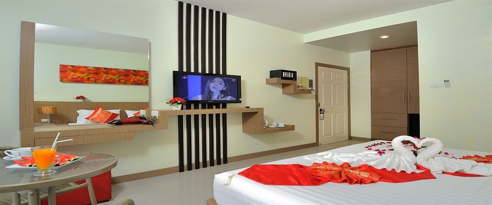 Patong Pimrada Hotel מראה חיצוני תמונה